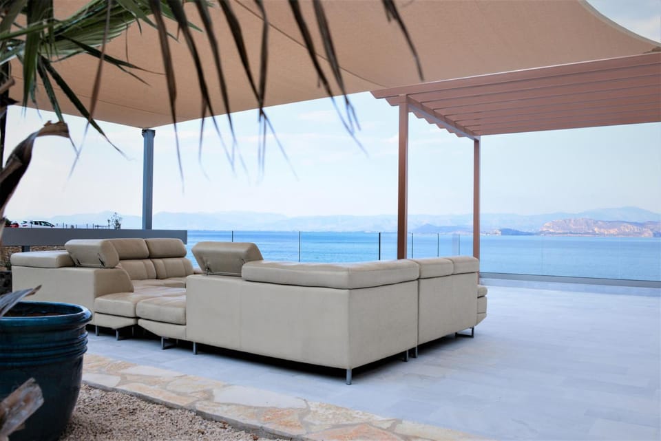 Anavalos Inn in Argolis, Greece