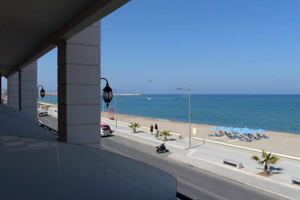 Blue Sky Hotel Apartments Apartment hotel in Rethymno