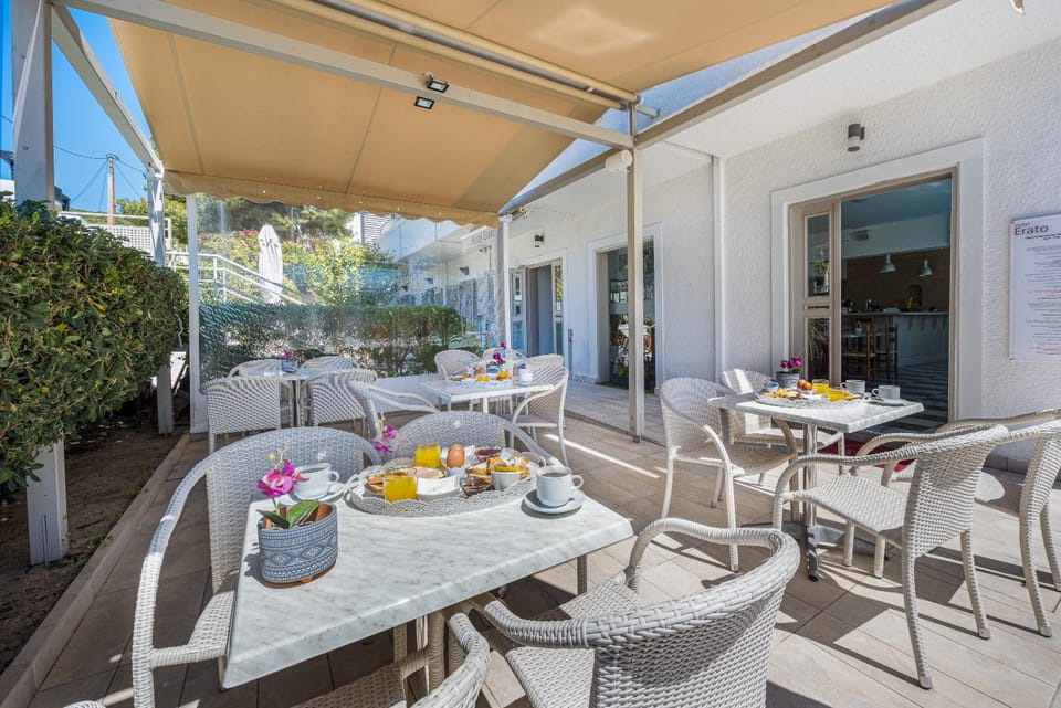 Erato Hotel Hotel in Islands