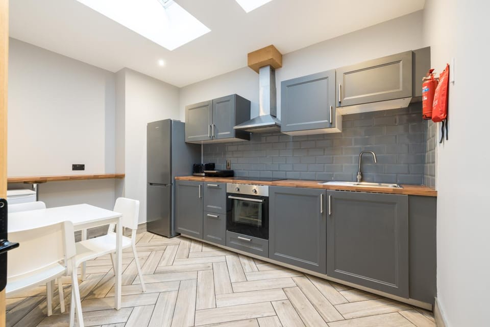 Ewings Bar & Self-Catering Accommodation Hotel in County Kilkenny