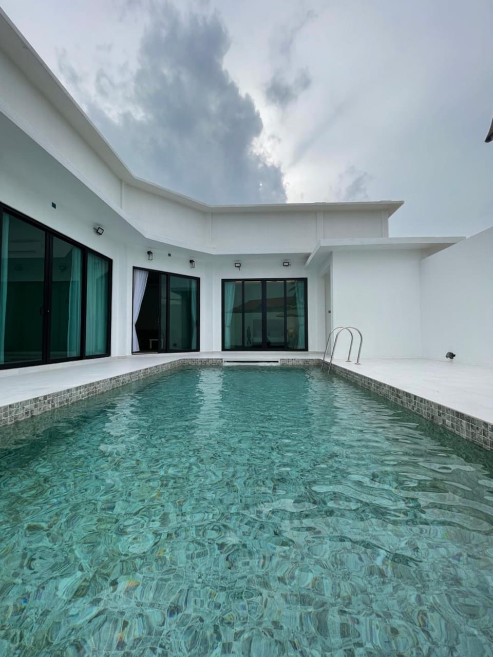 Dz Residence Tunjong Inn in Malaysia