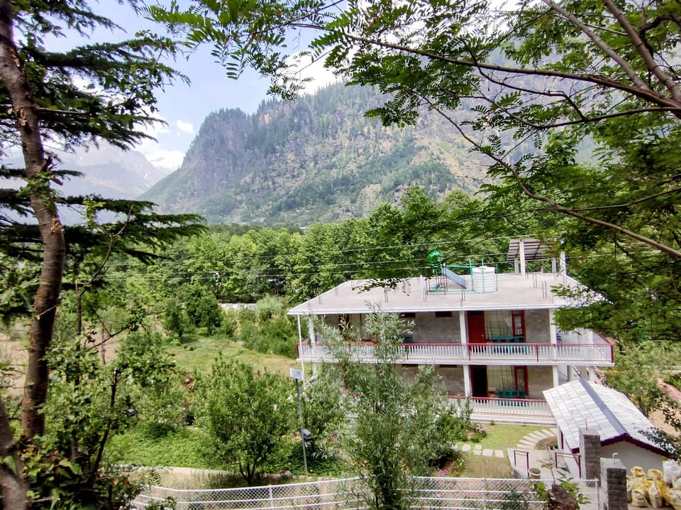 Whitehouse Hotel in Himachal Pradesh