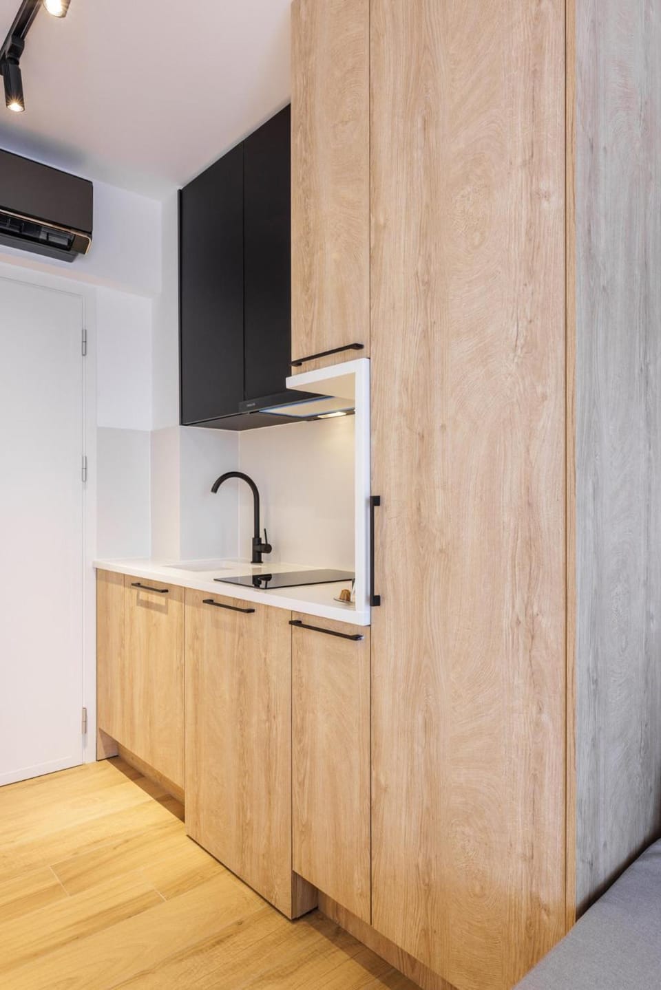 Kentro Luxury Suites Hotel in Chaniotis