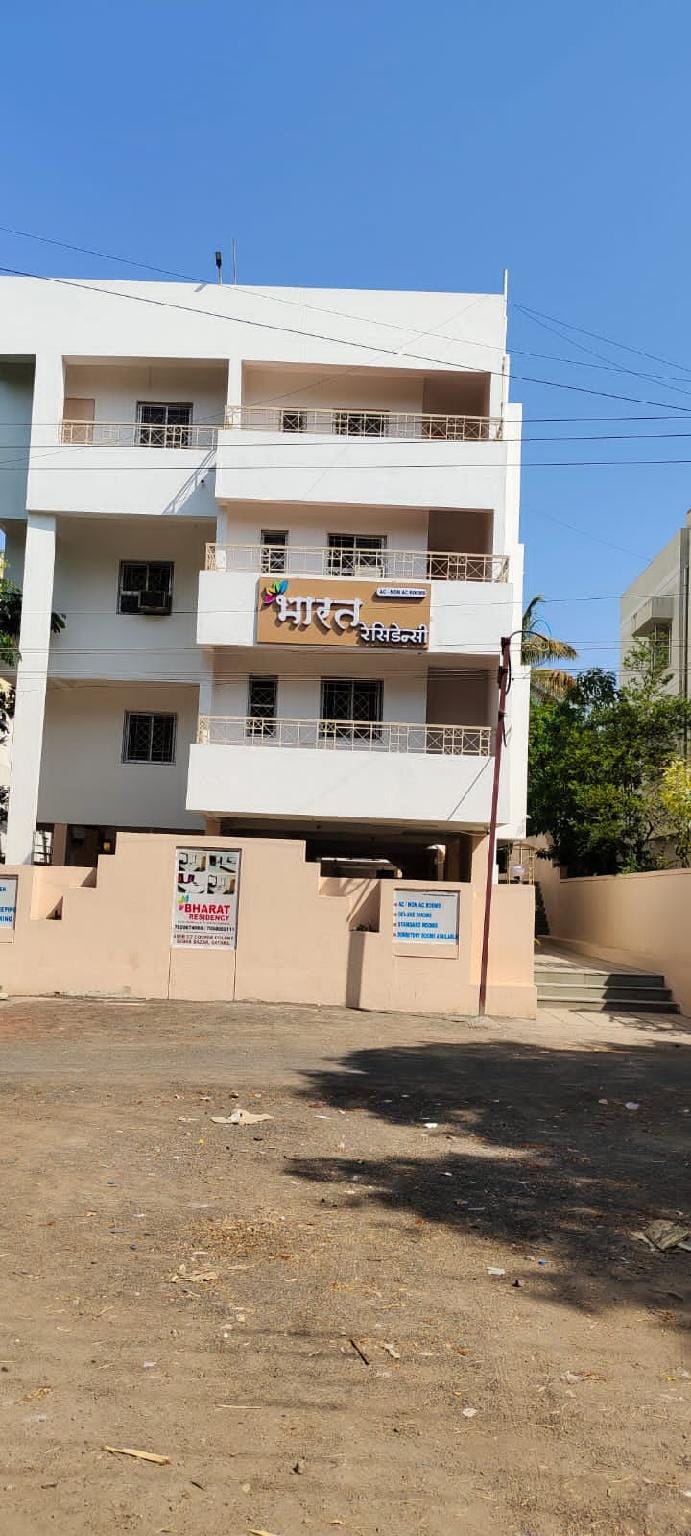 Hotel Bharat Residency, Satara  Hotel in Maharashtra