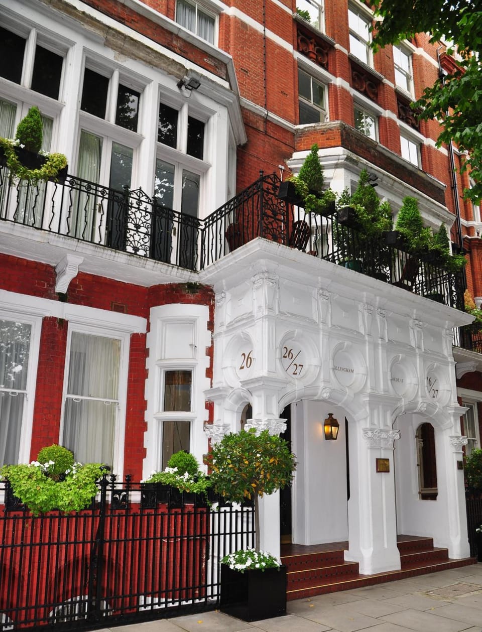 Collingham Serviced Apartments Apartment hotel in City of Westminster