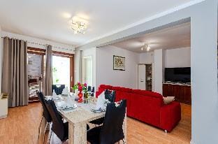Apartments Mrs Brightside Hotel in Split