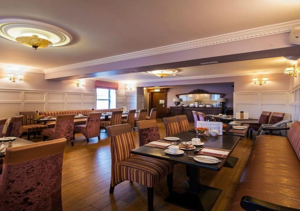 Lake of Shadows Hotel Hotel in Buncrana