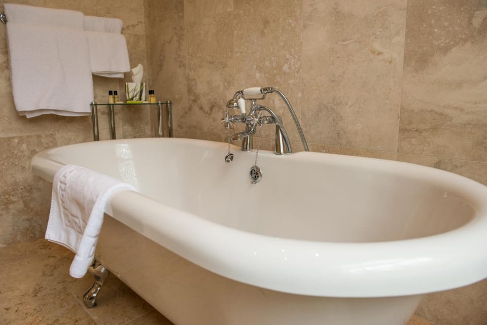 Dovecliff Hall Hotel Hotel in Burton upon Trent