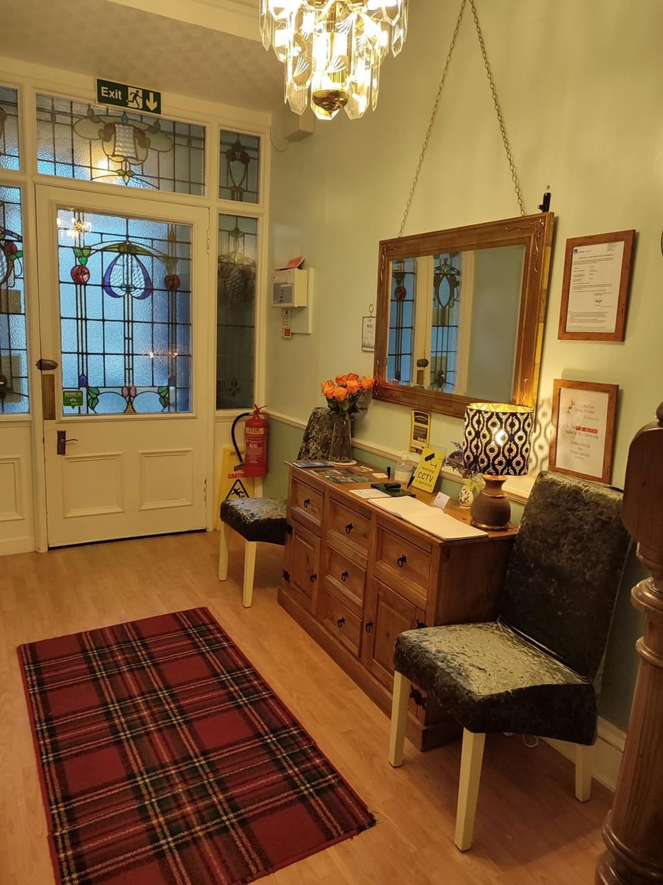 Dunallan Guest House Hotel in Perth