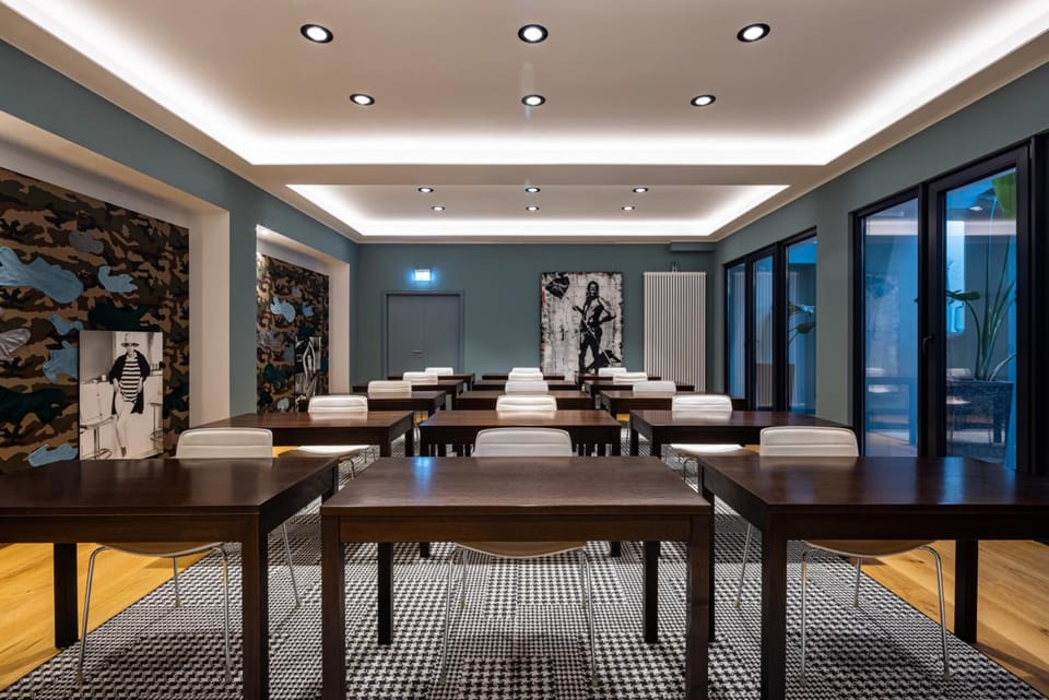 Meeting room / ballrooms