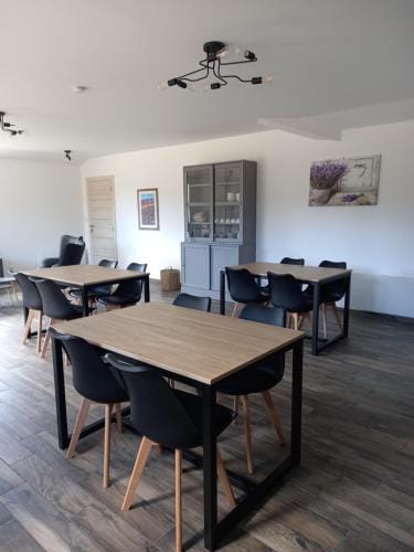 A Ventoux Yourte Hotel in Sault