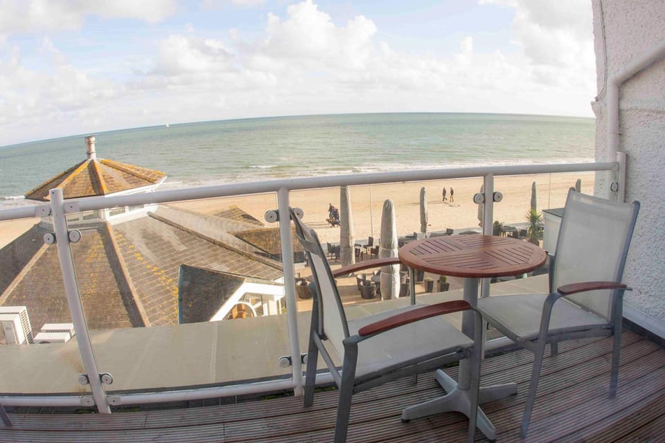 Sandbanks Hotel Hotel in Poole