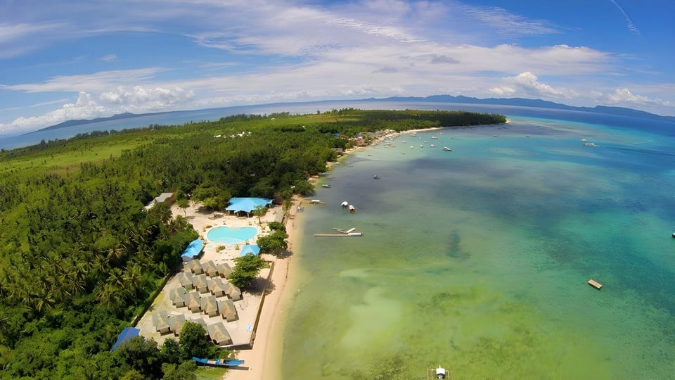 Aquazul Hotel and Resort Resort in Calabarzon