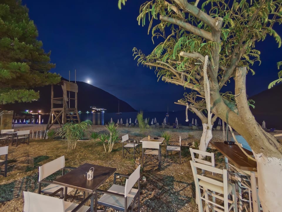 Rouda Bay Beach Hotel Hotel in Lefkada, Lefkada Municipality, Greece