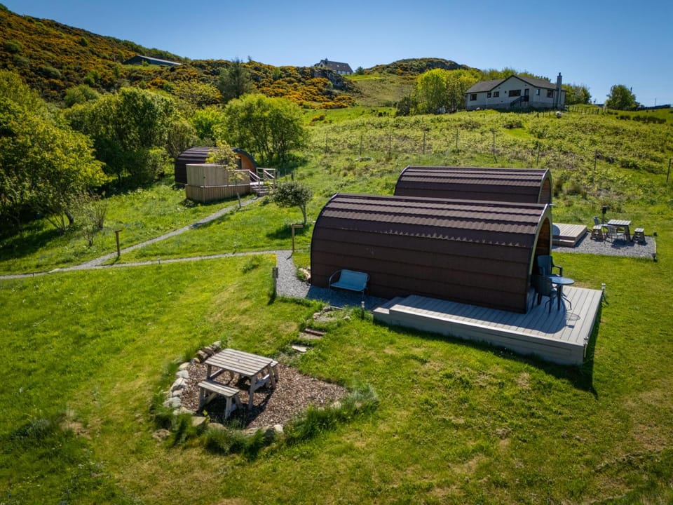 Tighlochan pods Chalet in Scotland