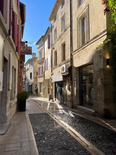 Le Regardeur Hotel in Saint-Remy-de-Provence