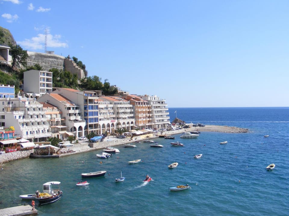 Hotel Obala Hotel in Budva Municipality