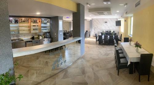 Mirocki-Raj Hotel in Serbia