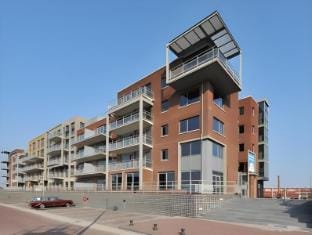 BizStay Harbour I Scheveningen Apartments Hotel in The Hague