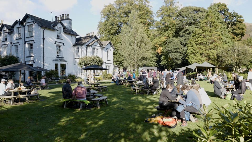Tweedies Bar and Lodge Hotel in Grasmere