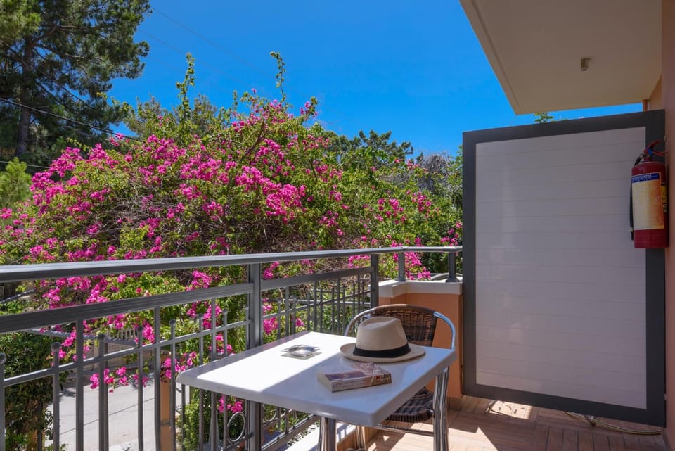 Poseidon Studios & Apartments Hotel in Palaiochora