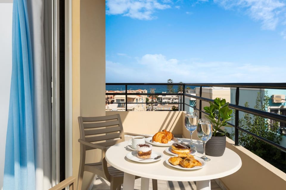 Dimitra & Evdokia Hotel Apartment hotel in Agia Marina