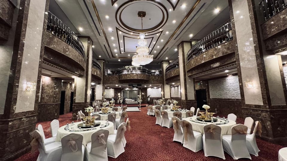 Banquet hall