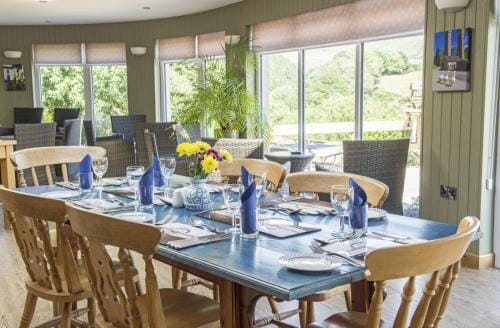 Llanerchindda Farm Guest House Hotel in Wales