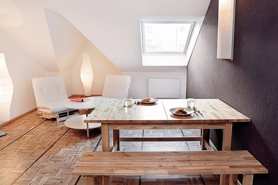 Five Elements Hostel and Capsules Frankfurt Hostel in Frankfurt