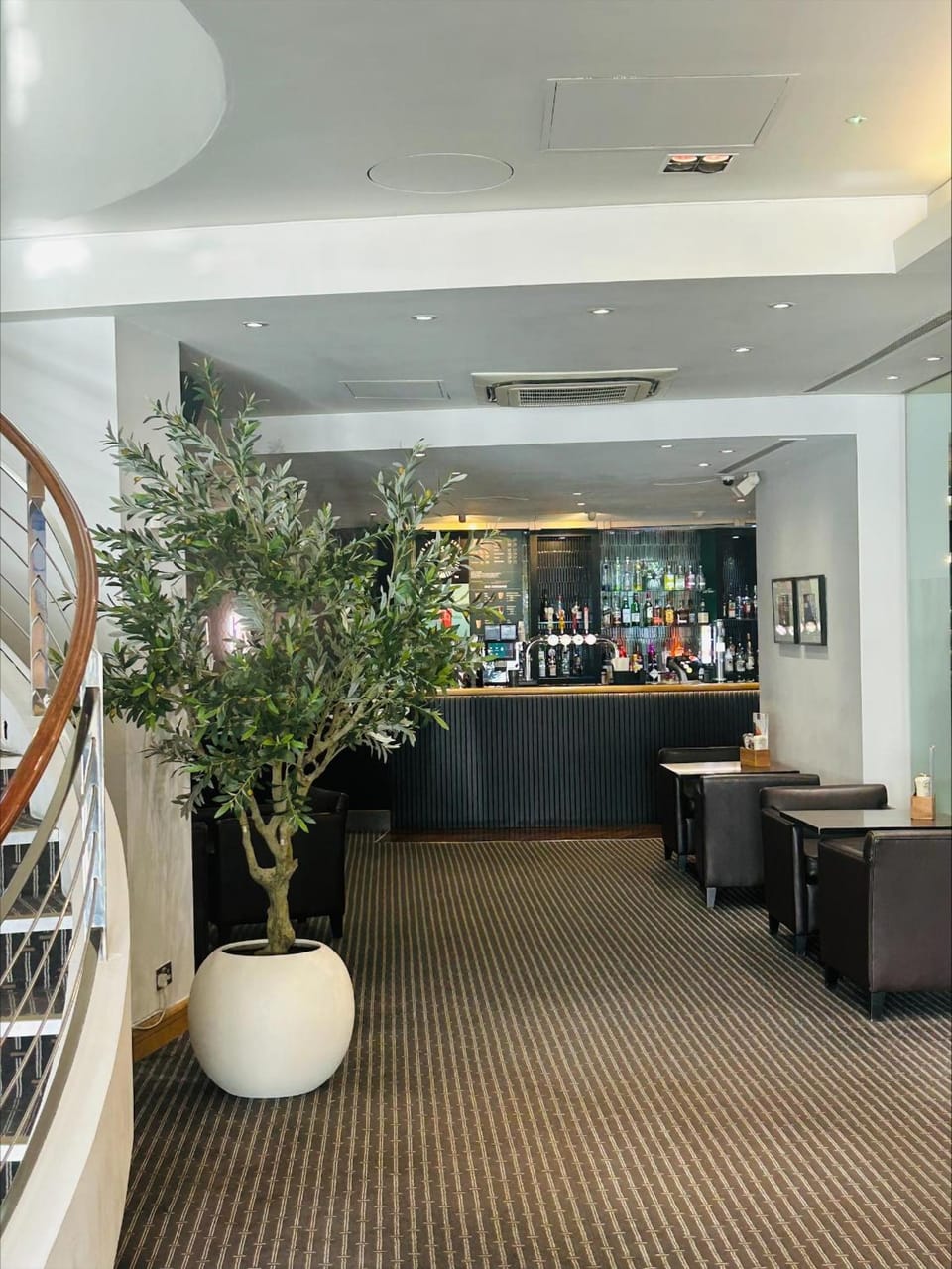 Best Western London Heathrow Ariel T2 ,3 ,4 Hotel in London Borough of Hounslow