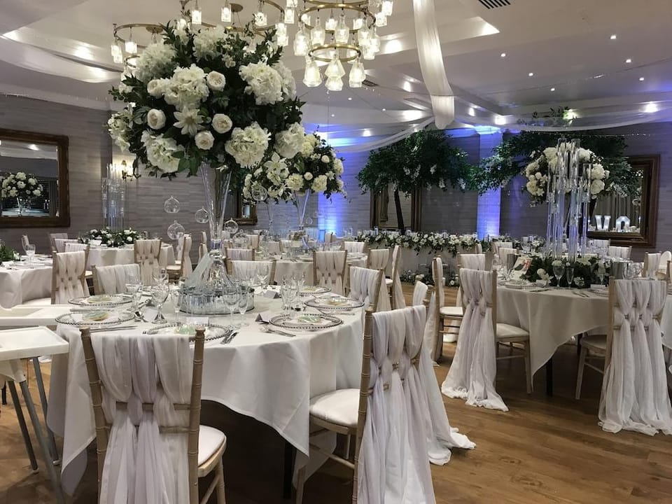 Brook Hall Hotel Hotel in Ellesmere Port