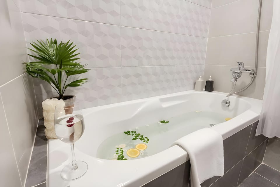 La Regatta Boutique Residences Hotel in Ho Chi Minh City