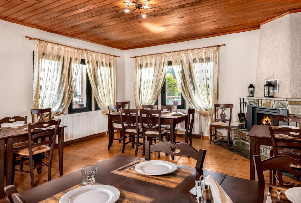 Limnaio Hotel in Decentralized Administration of Macedonia and Thrace