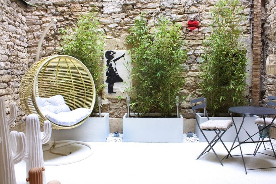 Suite 6 Hotel in Nimes