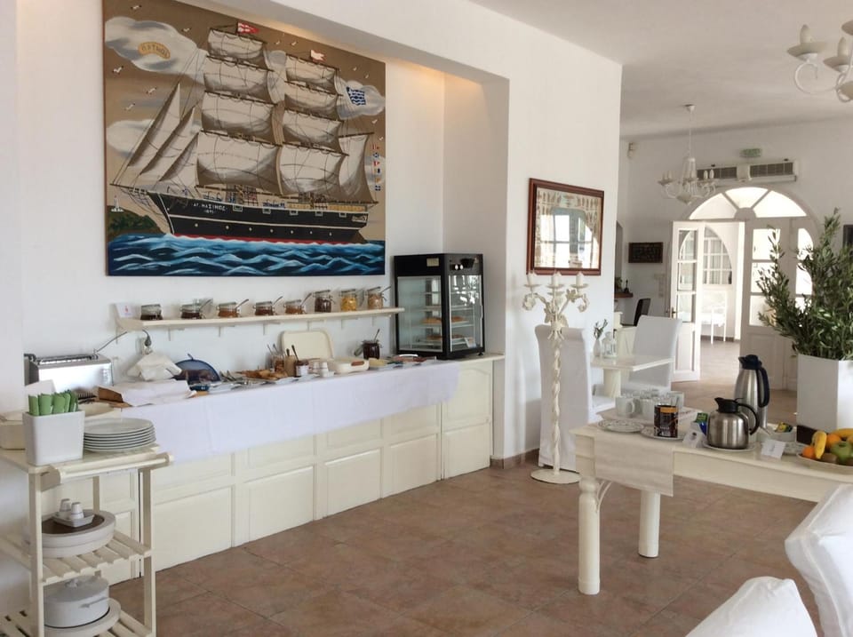 Porto Scoutari Romantic Hotel Hotel in Decentralized Administration of the Aegean