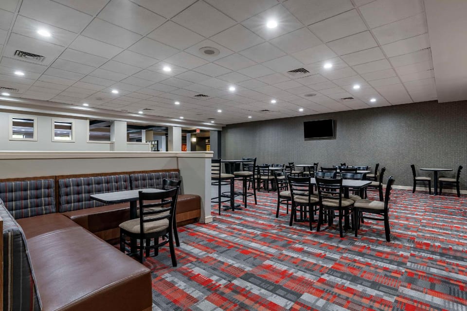 MainStay Suites Lexington I-75 Hotel in Lexington