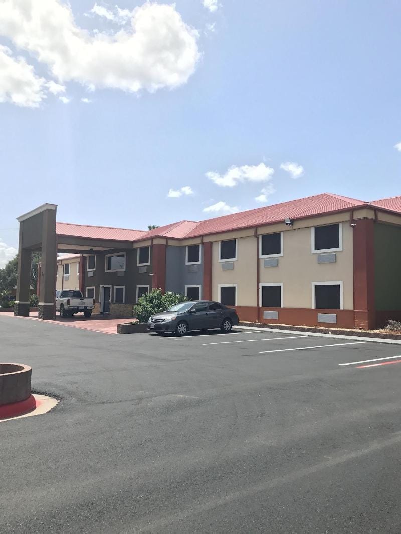 Express Inn Hotel in Weslaco