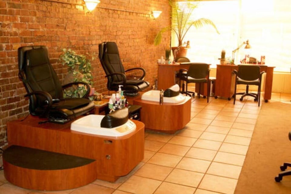The Courtland Hotel and Day Spa Hotel in Ozark Mountains