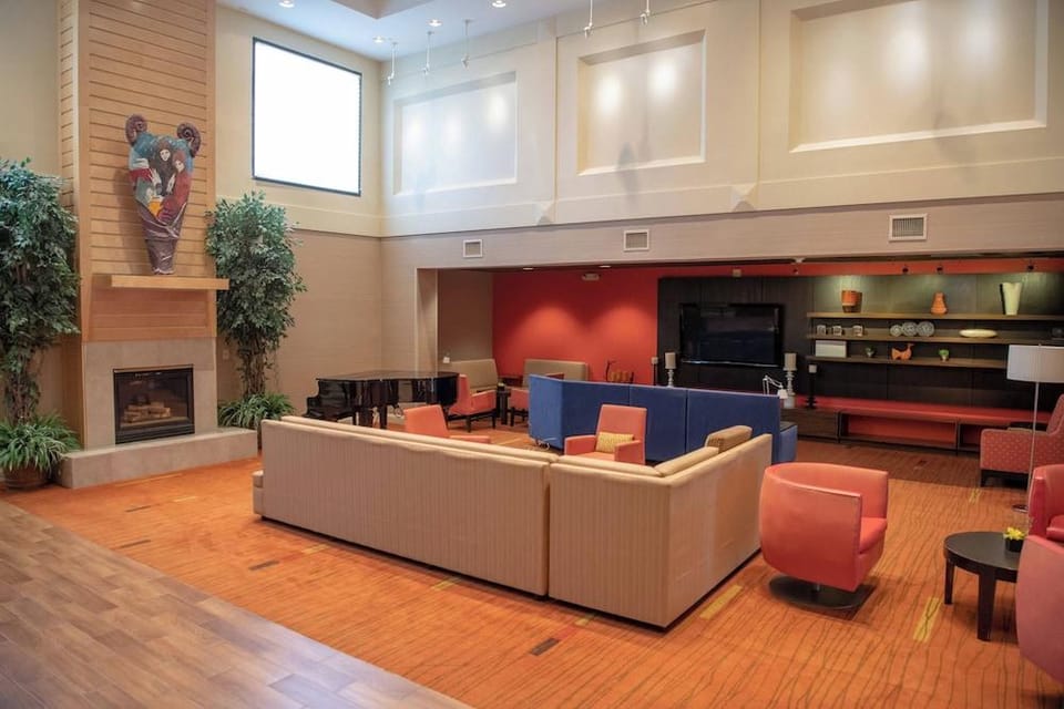 Courtyard by Marriott Erie Hotel in Millcreek Township