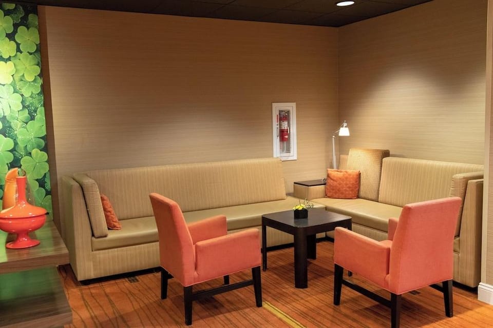 Courtyard by Marriott Erie Hotel in Millcreek Township