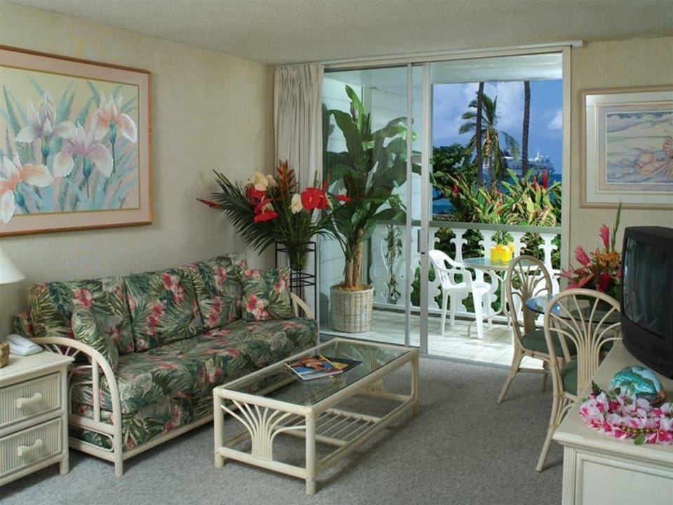 Kona Islander Vacation Club Hotel in Holualoa