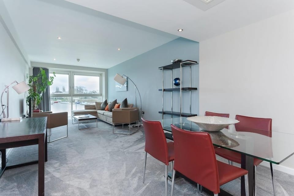 Captains Club Hotel Hotel in Christchurch