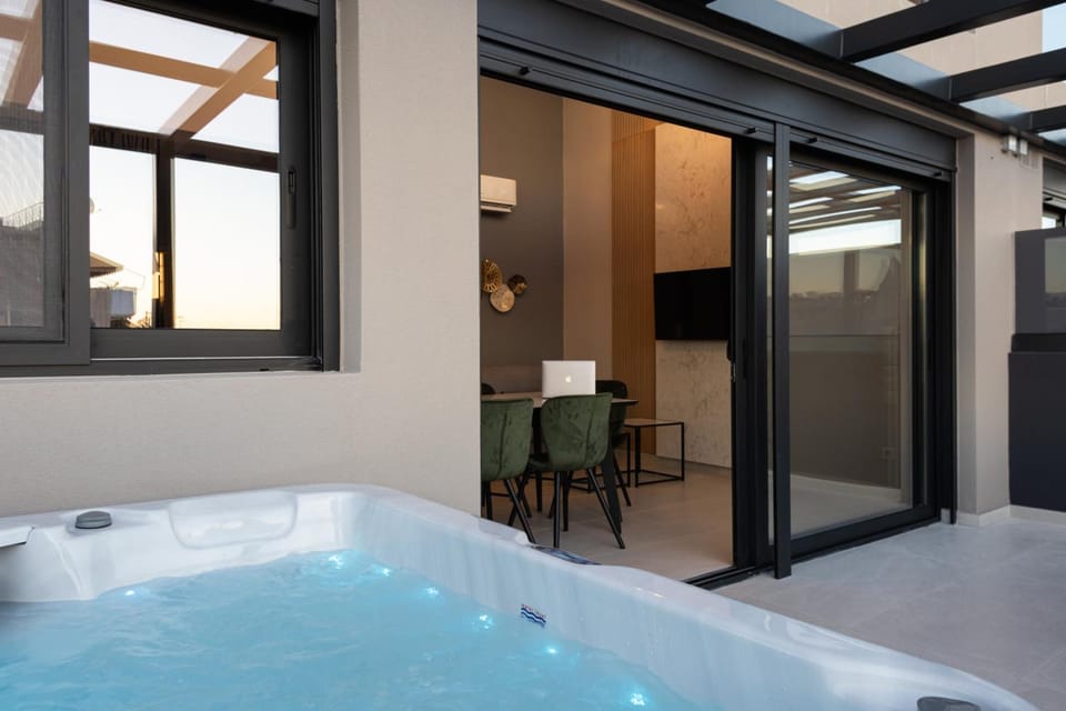 LUX&EASY Athens Downtown Residences Apartment hotel in Athens