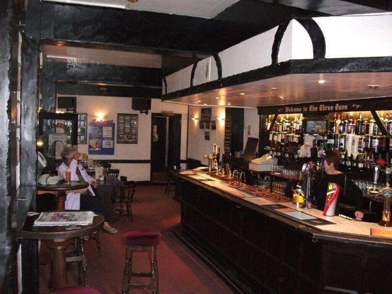 Three Tuns Hotel Hotel in Filey