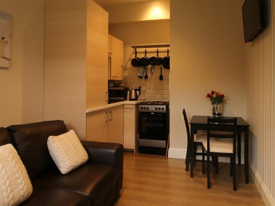 Hendford Apartments Hotel in Yeovil