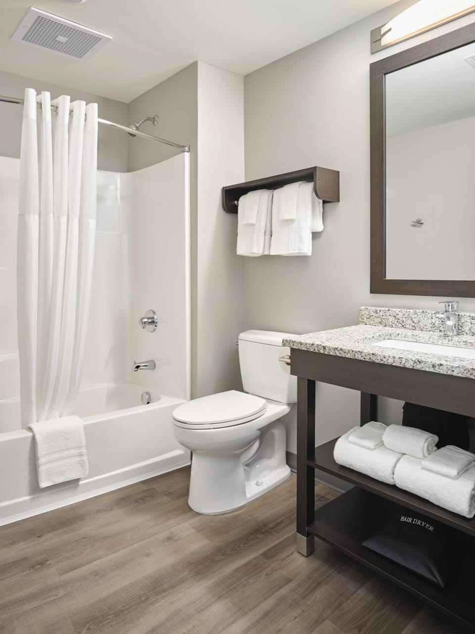 stayAPT Suites San Antonio-Randolph (Live Oak) Hotel in San Antonio