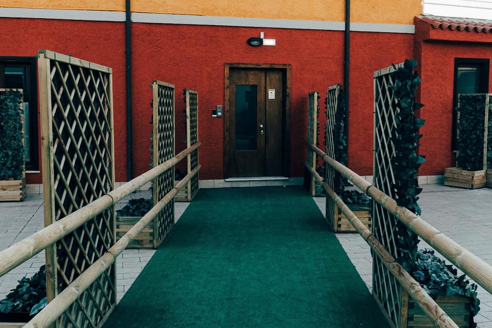 La Villetta Food & Drink Rooms for Rent - No Reception - Hotel in Abruzzo