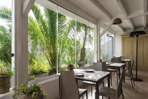 HMO Glamping & Suites in Vignanotica Resort in Province of Foggia