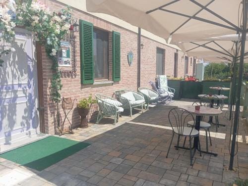 CASCINA LAI - Oasi Naturalistica - Camere private Hotel in Piedmont