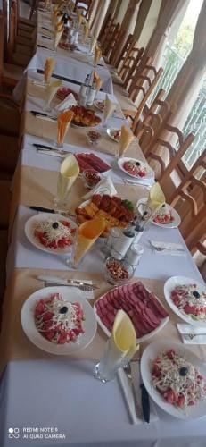 Хотел-ресторант Русаков Hotel in Blagoevgrad Province